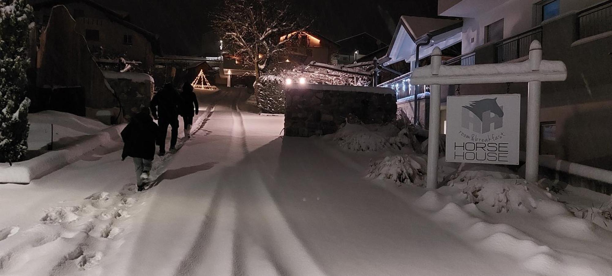 Horse House Bed and Breakfast Romallo Buitenkant foto