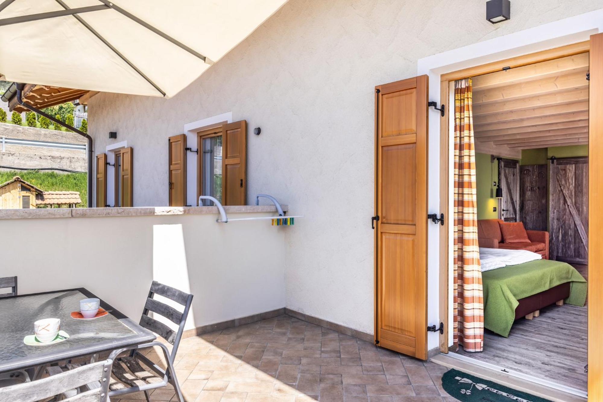 Horse House Bed and Breakfast Romallo Buitenkant foto