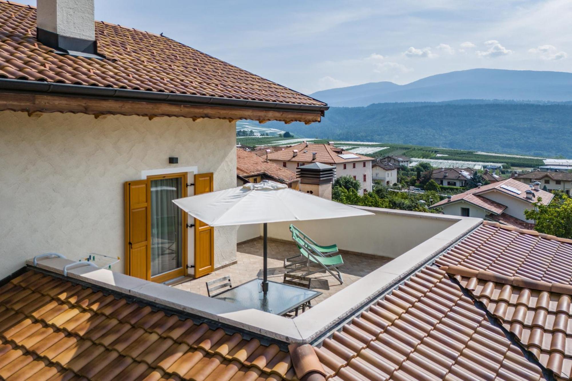 Horse House Bed and Breakfast Romallo Buitenkant foto